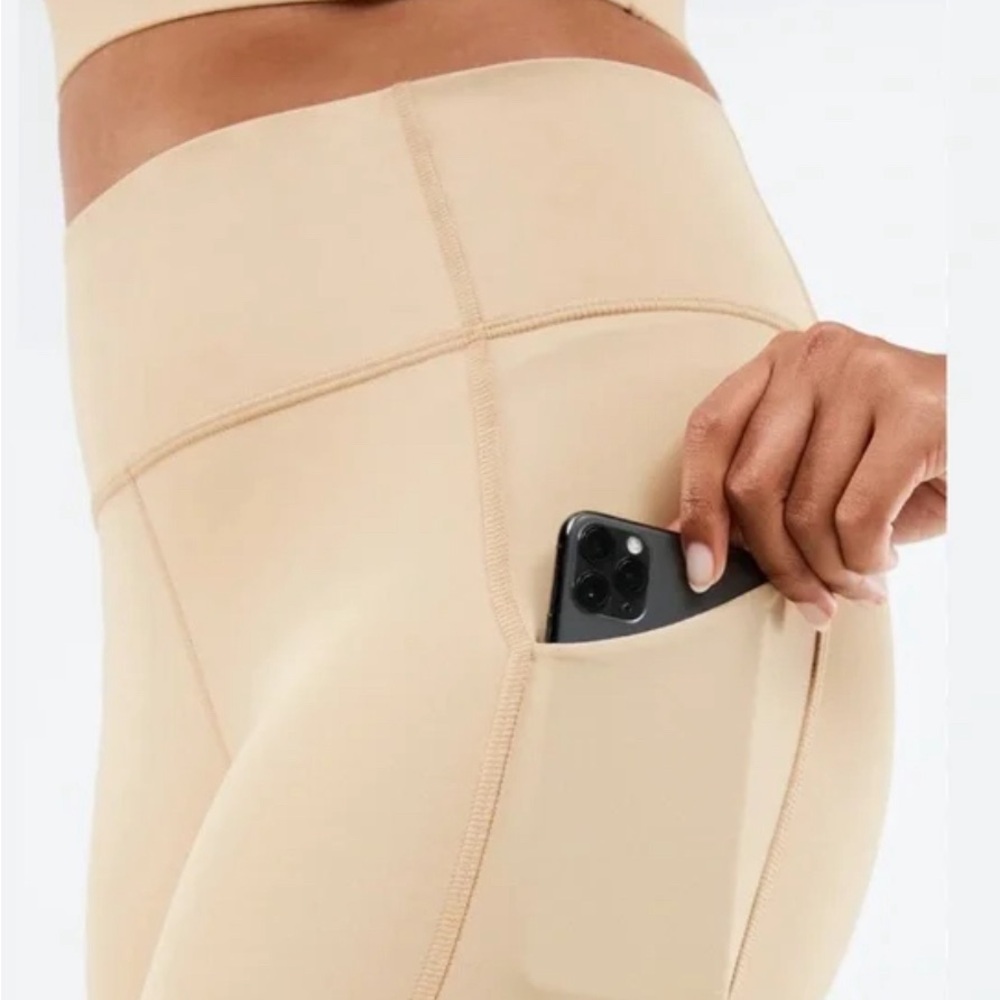 American Eagle The Everything Pocket High Rise Legging